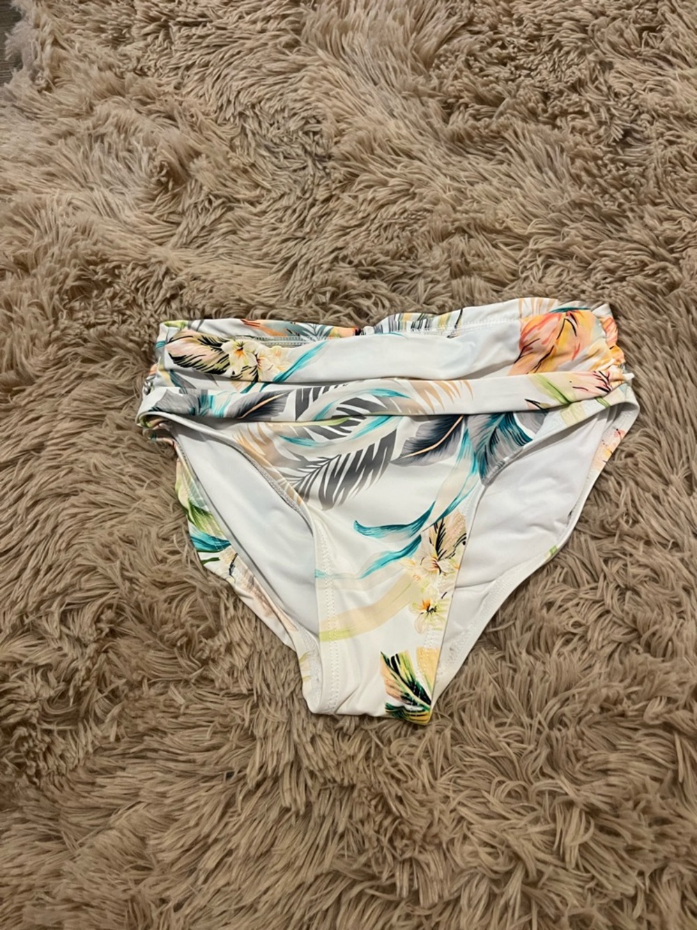 Kids 10 Jantzen White Bikini Bottoms with Tropical Accent Colors